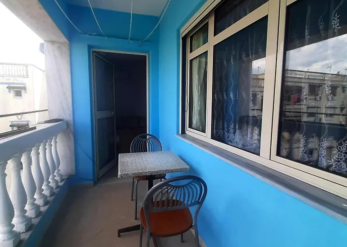 Casa Meliana Nex To The Interurban Bus Station * Tirana