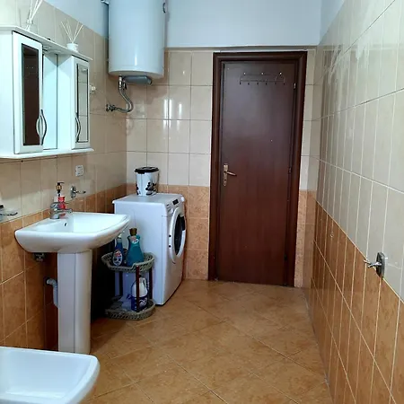 Casa Meliana Nex To The Interurban Bus Station Apartmán