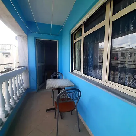 Casa Meliana Nex To The Interurban Bus Station * Tirana