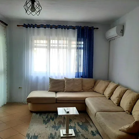 Casa Meliana Nex To The Interurban Bus Station