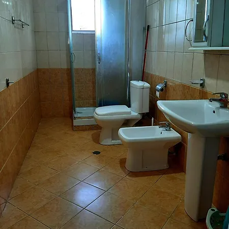 Casa Meliana Nex To The Interurban Bus Station *