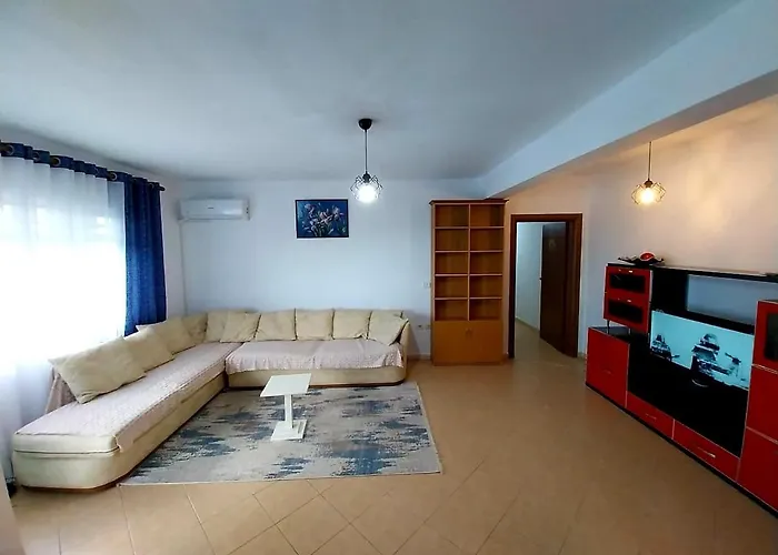 Апартаменты Casa Meliana Nex To The Interurban Bus Station Тирана